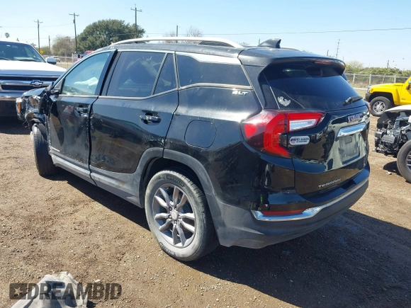 2022 GMC Terrain SLT z VIN 3GKALPEV8NL261044, wystawiony jako IAAI lot #41639324 z przebiegiem 21 948 mil mil oraz . Historia ofert i sprzedaży dostępna na DreamBid. Obrazek 3.