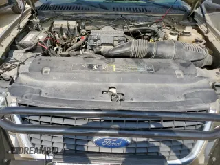 2005 Ford Expedition Special Service z VIN 1FMPU16575LB06037, wystawiony jako Copart lot #60432525 z przebiegiem 230 141 mil mil oraz Szkoda całkowita • Salvage title. Historia ofert i sprzedaży dostępna na DreamBid. Obrazek 12.