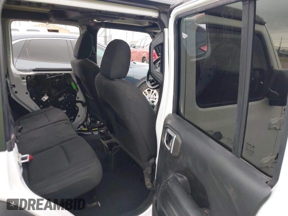 2021 Jeep Wrangler Unlimited Sport S with VIN 1C4HJXDG8MW509322, listed as a IAAI auction lot 42110123 with 39,955 mi miles and . Bid and sale history available at DreamBid. Image 8.