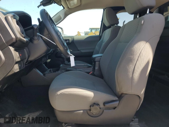 2020 Toyota Tacoma SR with VIN 3TYRX5GN0LT004699, listed as a Copart auction lot 53036955 with 34,121 mi miles and Clean Title. Bid and sale history available at DreamBid. Image 7.
