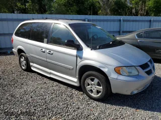 2005 Dodge Caravan SXT with VIN 2D4GP44L85R210500, listed as a Copart auction lot 50492545 with 123,598 mi miles and Clean Title. Bid and sale history available at carsss.com. Image 4.