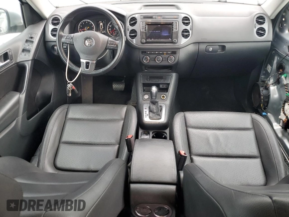 2017 Volkswagen Tiguan S with VIN WVGAV7AX9HK002092, listed as a Copart auction lot 52210695 with 113,791 mi miles and Salvage Title. Bid and sale history available at DreamBid. Image 8.