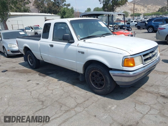 1995 Ford Ranger Splash z VIN 1FTCR14U4SPA34569, wystawiony jako IAAI lot #42418798 z przebiegiem 147 460 mil mil oraz . Historia ofert i sprzedaży dostępna na DreamBid. Obrazek 1.