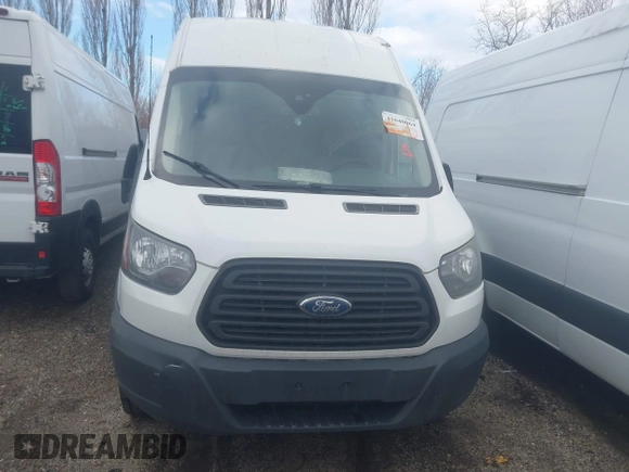 2017 Ford Transit with VIN 1FTYR3XMXHKA94214, listed as a IAAI auction lot 41640064 with 213,901 mi miles and . Bid and sale history available at DreamBid. Image 12.