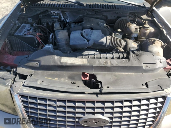 2003 Ford Expedition Special Service with VIN 1FMFU16L33LB95290, listed as a Copart auction lot 57689585 with Not provided miles and Non repairable. Bid and sale history available at DreamBid. Image 12.