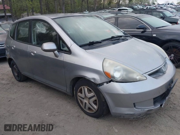 2008 Honda Fit with VIN JHMGD38448S020312, listed as a IAAI auction lot 41960644 with 277,768 mi miles. Bid and sale history available at carsss.com. Image 1.