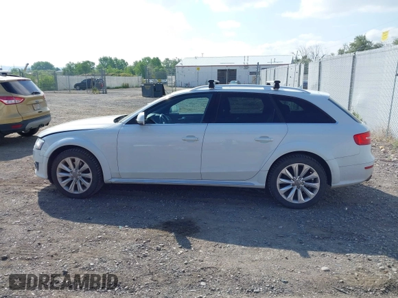 2016 Audi allroad A4 Premium Plus z VIN WA1UFAFL1GA010526, wystawiony jako IAAI lot #42482193 z przebiegiem 143 517 mil mil oraz . Historia ofert i sprzedaży dostępna na DreamBid. Obrazek 14.