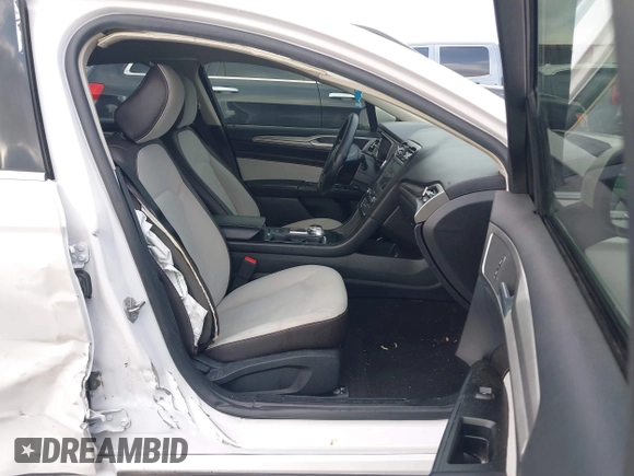 2020 Ford Fusion SE with VIN 3FA6P0HD7LR148007, listed as a IAAI auction lot 42132944 with 63,328 mi miles and . Bid and sale history available at DreamBid. Image 5.