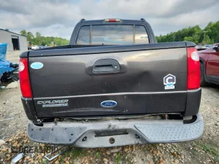 2005 Ford Explorer Sport Trac XLS with VIN 1FMZU67K95UA13377, listed as a Copart auction lot 63669845 with 123,676 mi miles and Clean title. Bid and sale history available at DreamBid. Image 6.