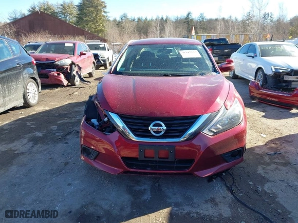 2018 Nissan Altima 2.5 SR with VIN 1N4AL3AP8JC158875, listed as a IAAI auction lot 41347253 with 120,290 mi miles. Bid and sale history available at carsss.com. Image 13.
