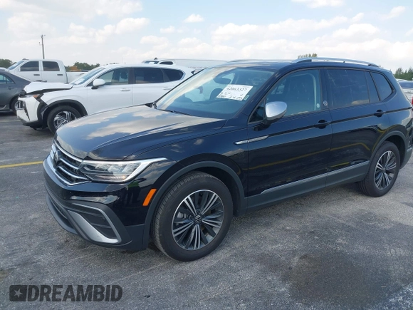 2024 Volkswagen Tiguan with VIN 3VVTB7AX6RM218502, listed as a IAAI auction lot 42063327 with 7,280 mi miles and . Bid and sale history available at DreamBid. Image 18.