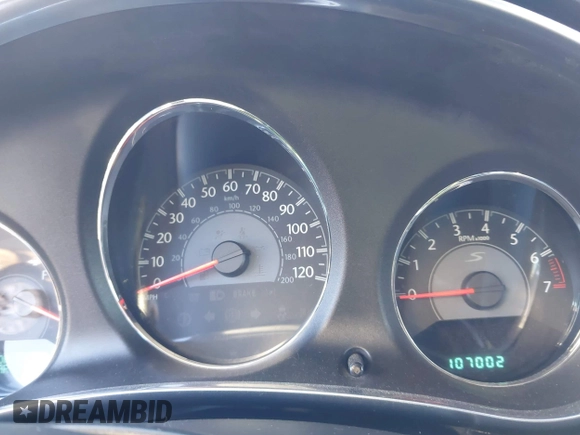 2012 Chrysler 200 S with VIN 1C3CCBHGXCN188538, listed as a IAAI auction lot 41085313 with 107,002 mi miles and . Bid and sale history available at DreamBid. Image 7.