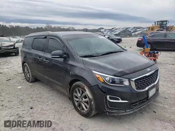 2019 Kia Sedona EX with VIN KNDMB5C15K6556821, listed as a Copart auction lot 46786935 with 101,467 mi miles and Salvage Title. Bid and sale history available at carsss.com. Image 11.