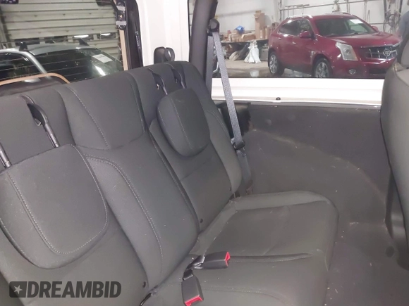 2021 Jeep Wrangler Sport S with VIN 1C4GJXAN7MW647786, listed as a IAAI auction lot 41685775 with 31,907 mi miles and . Bid and sale history available at DreamBid. Image 8.