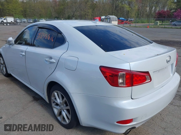 2011 Lexus IS 250 with VIN JTHCF5C28B2035154, listed as a IAAI auction lot 39338816 with 158,574 mi miles and . Bid and sale history available at DreamBid. Image 3.