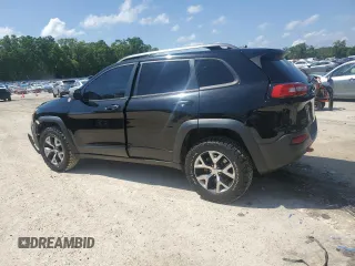 2017 Jeep Cherokee Trailhawk L Plus with VIN 1C4PJMBBXHW517252, listed as a Copart auction lot 51414315 with 185,274 mi miles and Salvage Title. Bid and sale history available at carsss.com. Image 2.