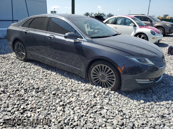 2013 Lincoln MKZ Hybrid with VIN 3LN6L2LU5DR826579, listed as a Copart auction lot 57689545 with 202,811 mi miles and Non repairable. Bid and sale history available at DreamBid. Image 4.