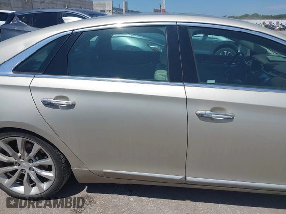 2016 Cadillac XTS Luxury Collection with VIN 2G61M5S32G9101153, listed as a IAAI auction lot 42523917 with 131,054 mi miles and . Bid and sale history available at DreamBid. Image 13.