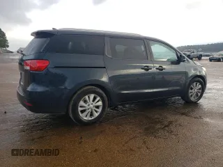 2017 Kia Sedona LX with VIN KNDMB5C11H6238980, listed as a Copart auction lot 78467274 with 151,020 mi miles and Salvage Title. Bid and sale history available at carsss.com. Image 3.