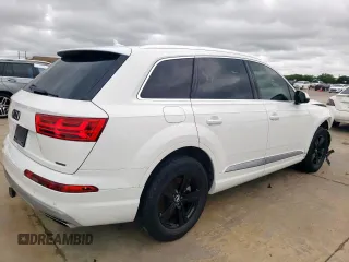 2019 Audi Q7 Premium Plus with VIN WA1LHAF73KD035542, listed as a Copart auction lot 60474105 with 75,950 mi miles and Salvage title. Bid and sale history available at DreamBid. Image 3.