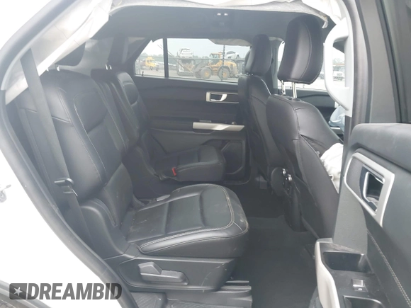 2022 Ford Explorer XLT with VIN 1FMSK7DH3NGC41301, listed as a IAAI auction lot 42256526 with 74,100 mi miles and . Bid and sale history available at DreamBid. Image 8.