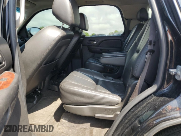 2009 Chevrolet Tahoe 2LT z VIN 1GNFC23019R284361, wystawiony jako Copart lot #56073585 z przebiegiem 306 320 mil mil oraz Szkoda całkowita • Salvage title. Historia ofert i sprzedaży dostępna na DreamBid. Obrazek 10.