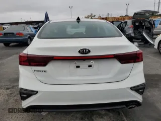 2021 Kia Forte LXS with VIN 3KPF24AD7ME342264, listed as a Copart auction lot 64769555 with 10,078 mi miles and Clean title. Bid and sale history available at DreamBid. Image 6.