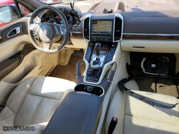 2011 Porsche Cayenne with VIN WP1AA2A25BLA10410, listed as a Copart auction lot 67706594 with NaN miles and Salvage Title. Bid and sale history available at carsss.com. Image 8.
