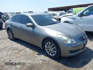 2009 Infiniti G37 x with VIN JNKCV61F89M361484, listed as a IAAI auction lot 42030692 with 173,313 mi miles. Bid and sale history available at carsss.com. Image 1.