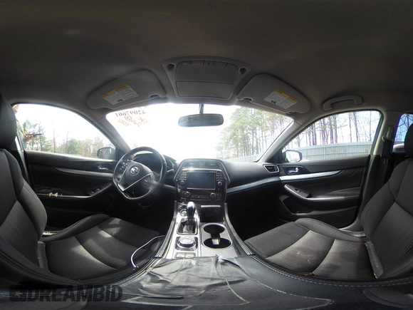 2016 Nissan Maxima 3.5 SV with VIN 1N4AA6AP1GC406660, listed as a IAAI auction lot 42097601 with 267,723 mi miles. Bid and sale history available at carsss.com. Image 18.
