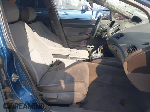 2006 Honda Civic LX z VIN 1HGFA16596L015444, wystawiony jako IAAI lot #41954653 z przebiegiem 317 779 mil mil oraz . Historia ofert i sprzedaży dostępna na DreamBid. Obrazek 5.