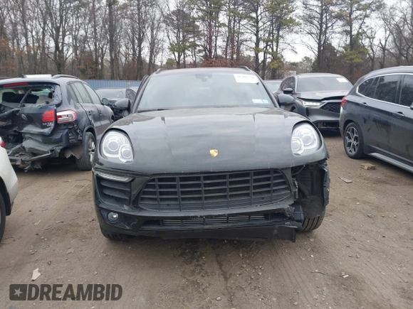 2018 Porsche Macan with VIN WP1AA2A59JLB20286, listed as a IAAI auction lot 41286270 with 64,664 mi miles. Bid and sale history available at carsss.com. Image 12.