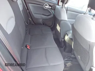 2016 FIAT 500X Easy z VIN ZFBCFXBT0GP327254, wystawiony jako IAAI lot #41974130 z przebiegiem 57 405 mil mil oraz . Historia ofert i sprzedaży dostępna na DreamBid. Obrazek 8.