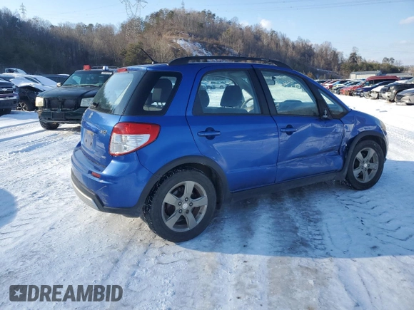 2012 Suzuki SX4 Crossover with VIN JS2YB5A33C6302456, listed as a Copart auction lot 42365775 with 261,670 mi miles and Salvage Title. Bid and sale history available at carsss.com. Image 3.