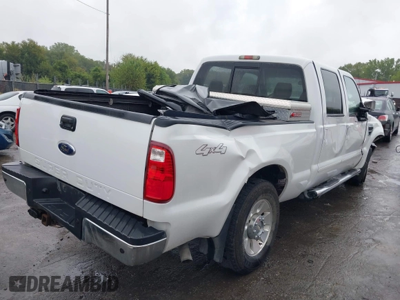 2010 Ford F-250 XL z VIN 1FTSW2B52AEB33231, wystawiony jako IAAI lot #37505696 z przebiegiem 277 288 mil mil oraz . Historia ofert i sprzedaży dostępna na DreamBid. Obrazek 4.