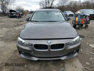 2013 BMW 3 Series 328i xDrive with VIN WBA3B5C52DF590133, listed as a Copart auction lot 47842795 with 133,604 mi miles and Salvage Title. Bid and sale history available at carsss.com. Image 5.