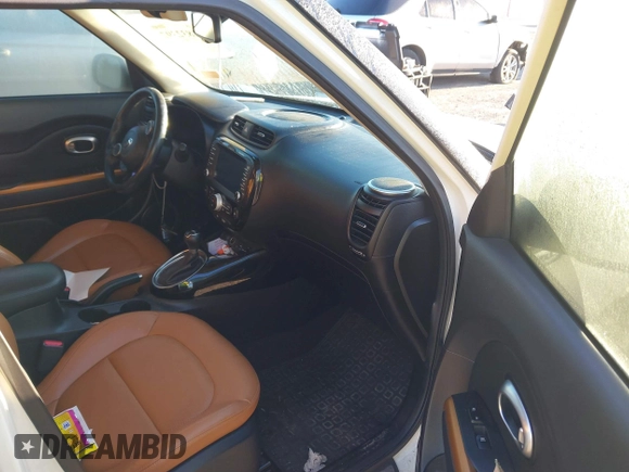 2016 Kia Soul ! with VIN KNDJX3A5XG7316891, listed as a IAAI auction lot 41832397 with 161,262 mi miles. Bid and sale history available at carsss.com. Image 5.