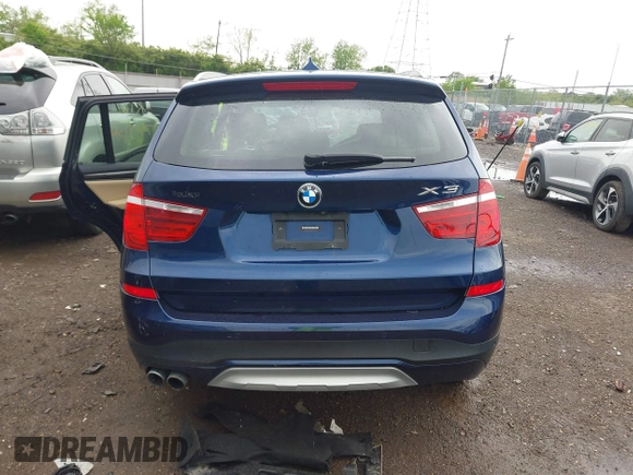 2017 BMW X3 xDrive28i z VIN 5UXWX9C50H0T09821, wystawiony jako IAAI lot #42171906 z przebiegiem Nie podano mil oraz . Historia ofert i sprzedaży dostępna na DreamBid. Obrazek 17.