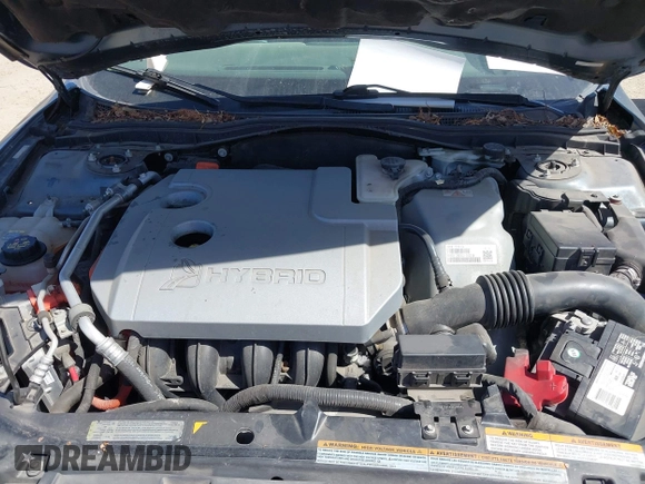 2012 Lincoln MKZ Hybrid with VIN 3LNDL2L36CR831853, listed as a IAAI auction lot 41716703 with 35,795 mi miles and . Bid and sale history available at carsss.com. Image 10.