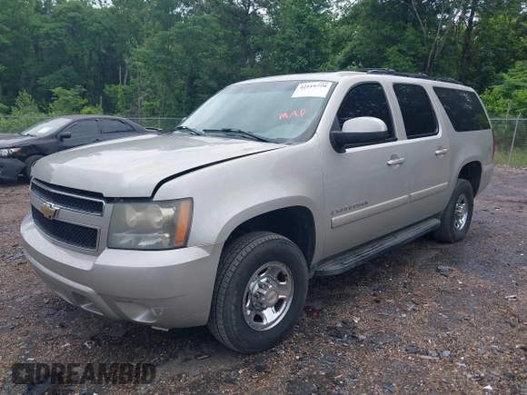 2007 Chevrolet Suburban LT with VIN 3GNGK26K07G303144, listed as a IAAI auction lot 42119779 with 181,852 mi miles and . Bid and sale history available at DreamBid. Image 17.