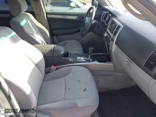 2005 Toyota 4Runner SR5 with VIN JTEBU14R650067166, listed as a IAAI auction lot 41760084 with 195,973 mi miles. Bid and sale history available at carsss.com. Image 5.