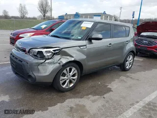 2015 Kia Soul + with VIN KNDJP3A54F7118600, listed as a IAAI auction lot 41825332 with 102,815 mi miles. Bid and sale history available at carsss.com. Image 17.