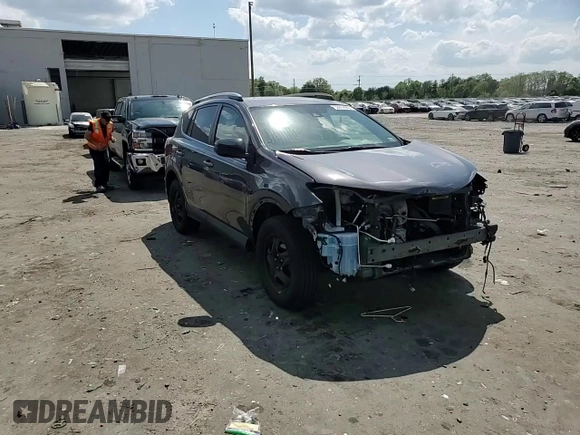 2018 Toyota RAV4 LE with VIN 2T3BFREV1JW757258, listed as a Copart auction lot 52914565 with 61,237 mi miles and Salvage Title. Bid and sale history available at carsss.com. Image 14.