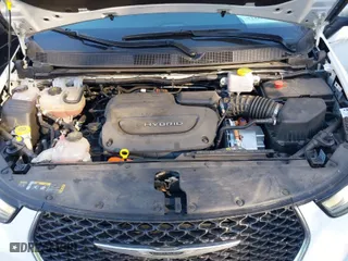 2023 Chrysler Pacifica Hybrid Limited with VIN 2C4RC1S73PR626236, listed as a IAAI auction lot 41696687 with 42,590 mi miles. Bid and sale history available at carsss.com. Image 10.