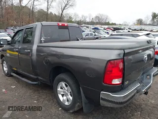 2015 Ram 1500 SLT z VIN 1C6RR6GG9FS512153, wystawiony jako IAAI lot #41475083 z przebiegiem 64 338 mil mil oraz . Historia ofert i sprzedaży dostępna na DreamBid. Obrazek 14.