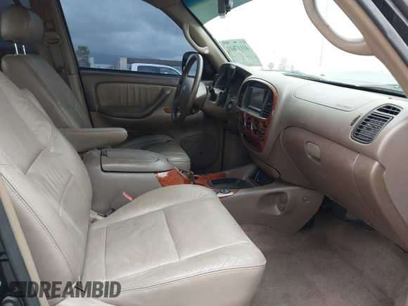 2004 Toyota Tundra Ltd with VIN 5TBET38164S442787, listed as a IAAI auction lot 41117611 with 253,166 mi miles. Bid and sale history available at carsss.com. Image 5.