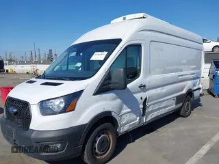 2022 Ford Transit Cargo z VIN 1FTBW3X83NKA36099, wystawiony jako IAAI lot #41966836 z przebiegiem 116 881 mil mil oraz . Historia ofert i sprzedaży dostępna na DreamBid. Obrazek 14.