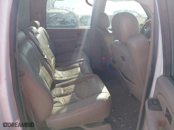 2006 GMC Sierra 1500 SLT with VIN 2GTEK13Z461260138, listed as a IAAI auction lot 41905141 with 382,152 mi miles. Bid and sale history available at carsss.com. Image 8.
