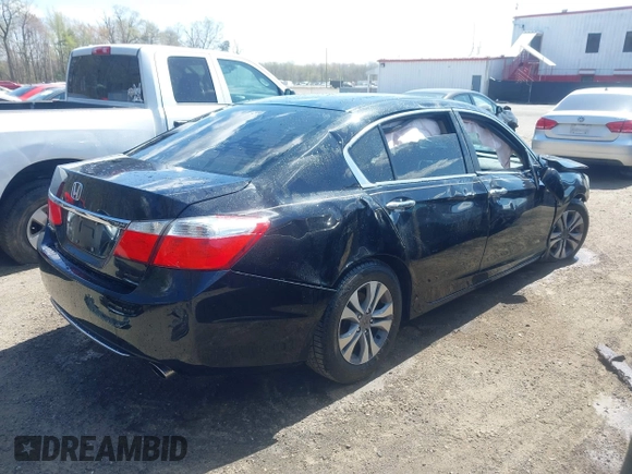 2015 Honda Accord Sedan LX with VIN 1HGCR2F31FA017202, listed as a IAAI auction lot 41981170 with 103,187 mi miles. Bid and sale history available at carsss.com. Image 4.