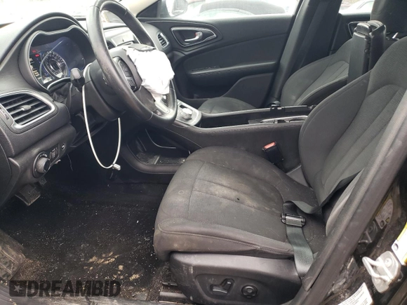2015 Chrysler 200 Limited with VIN 1C3CCCAB5FN747342, listed as a Copart auction lot 53182605 with 132,566 mi miles and Salvage Title. Bid and sale history available at DreamBid. Image 7.